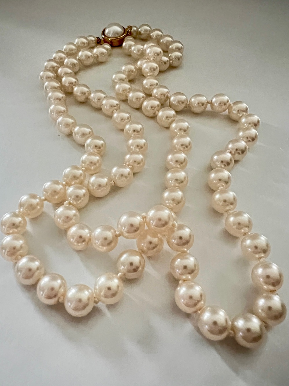 Vintage Hand-Knotted Glass Pearl Beaded Double Strand Necklace Cream Ivory